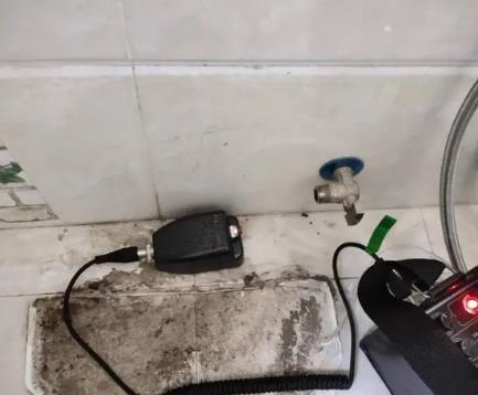 左权屋顶漏水维修公司分享下卫生间漏水的危害及解决方法